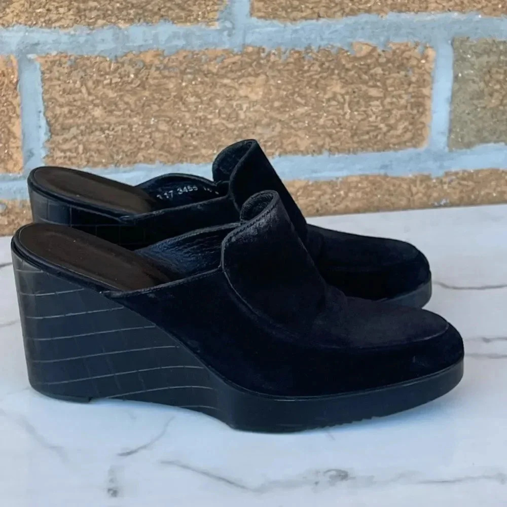 Robert Clergerie Paris Black Leather 3 1/2 Inch Wedge Platform Mules Siz…